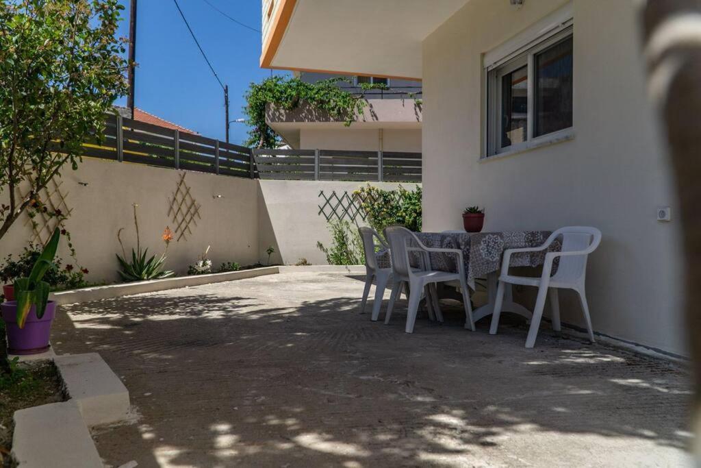 Artemissia New Well Sided Modish House Apartment Kíssamos Exterior foto